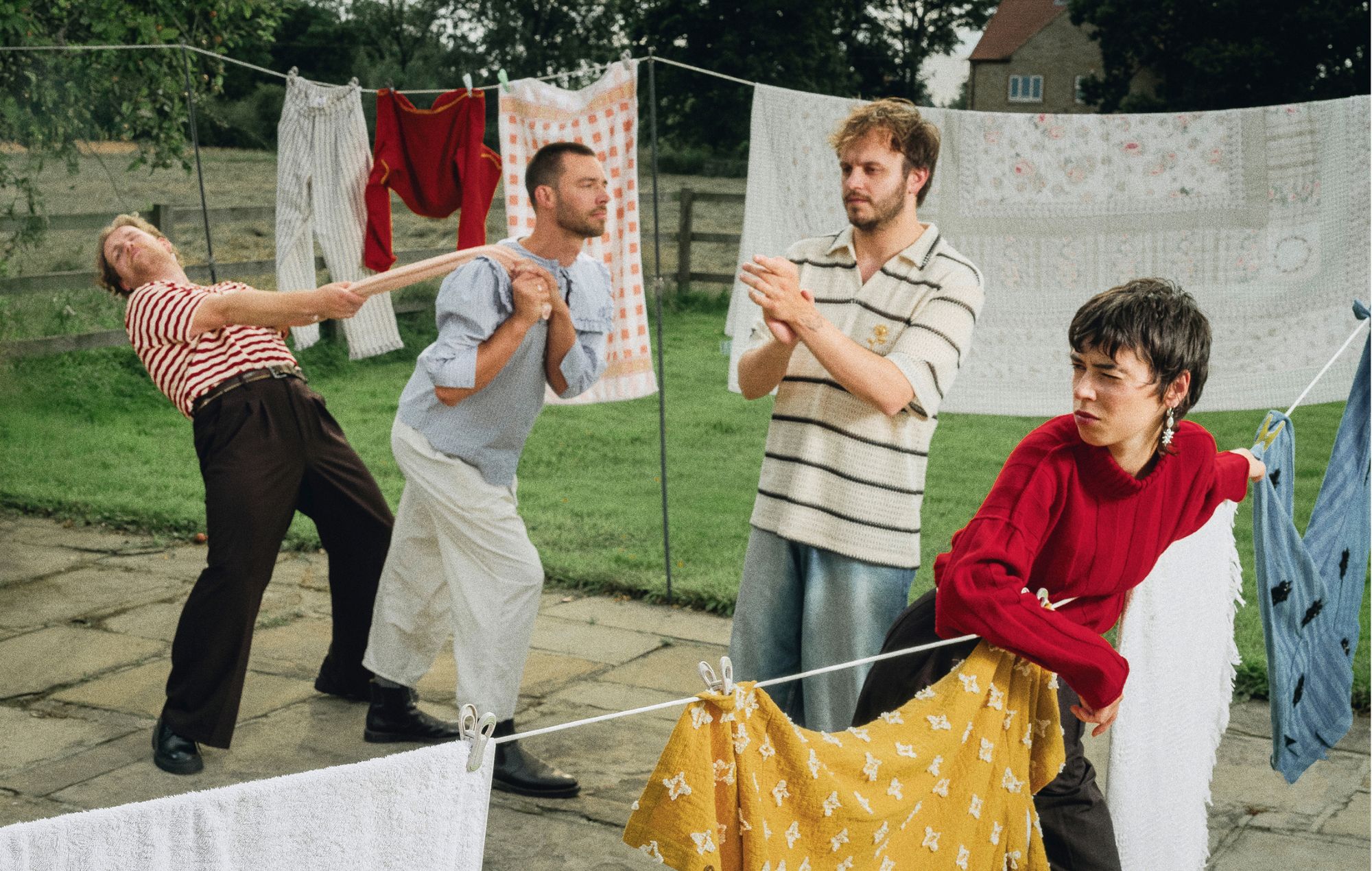 Divorce pay tribute to social care workers on uplifting new single ‘Hangman’