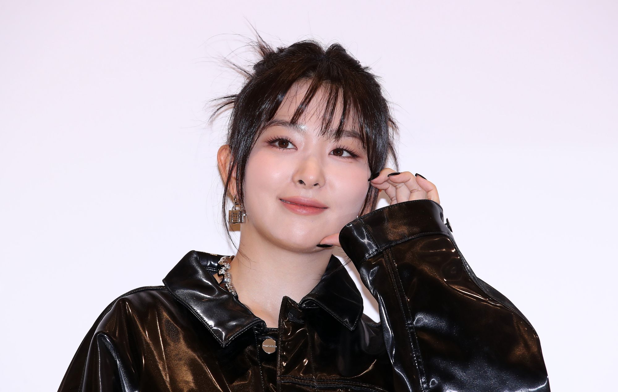 Red Velvet’s Seulgi announces sophomore mini-album, ‘Accidentally On Purpose’