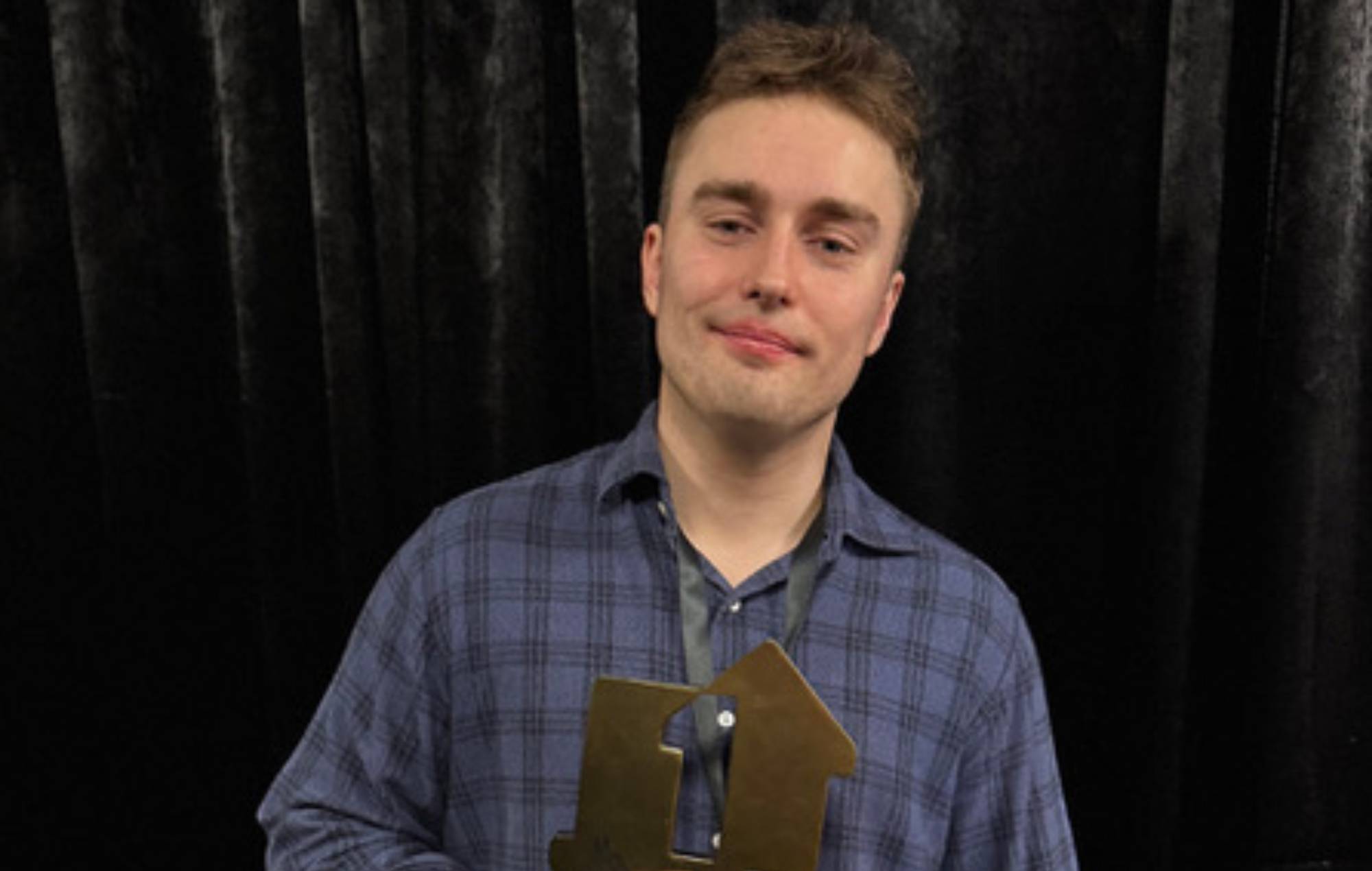 Sam Fender’s ‘People Watching’ earns biggest UK opening week for British act since Harry Styles’ ‘Harry’s House’