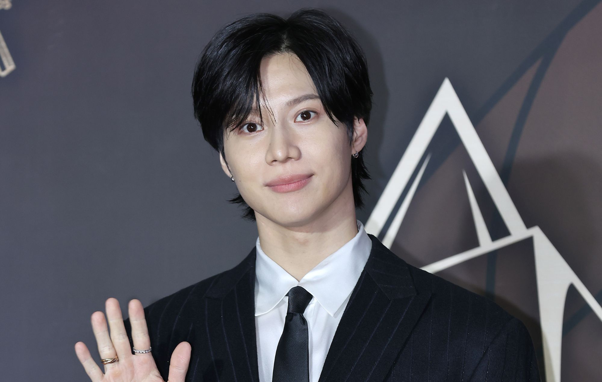 Taemin teases new SHINee music and concerts to come this year