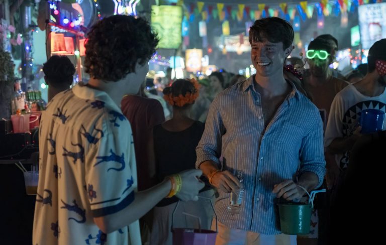 Did Saxon and Lochlan have sex in ‘The White Lotus’?