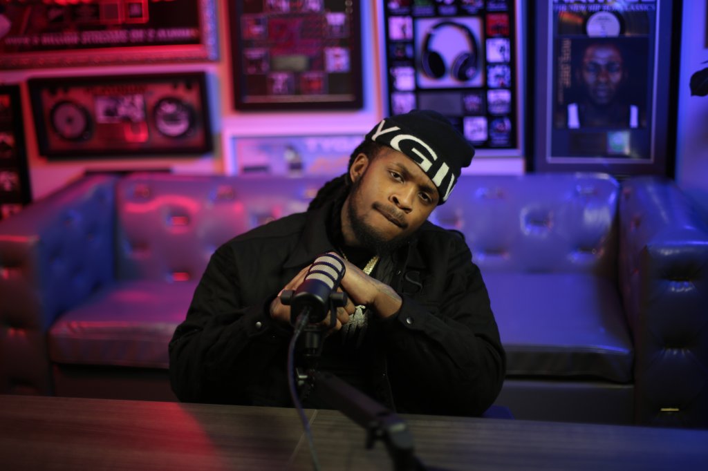 D4M Sloan Performs “CUDI” (Hip-Hop Wired Exclusive)