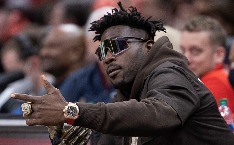 Former NFL star Antonio Brown claims he’s been booked for Fyre Festival 2