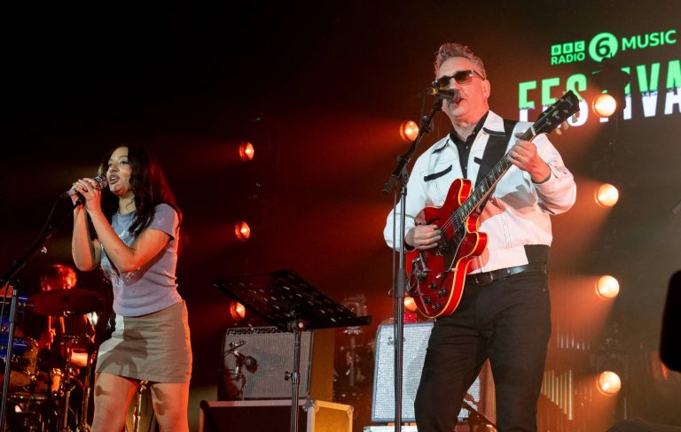 Watch English Teacher and Richard Hawley cover Joy Division’s ‘Transmission’ at BBC 6 Music Festival 2025