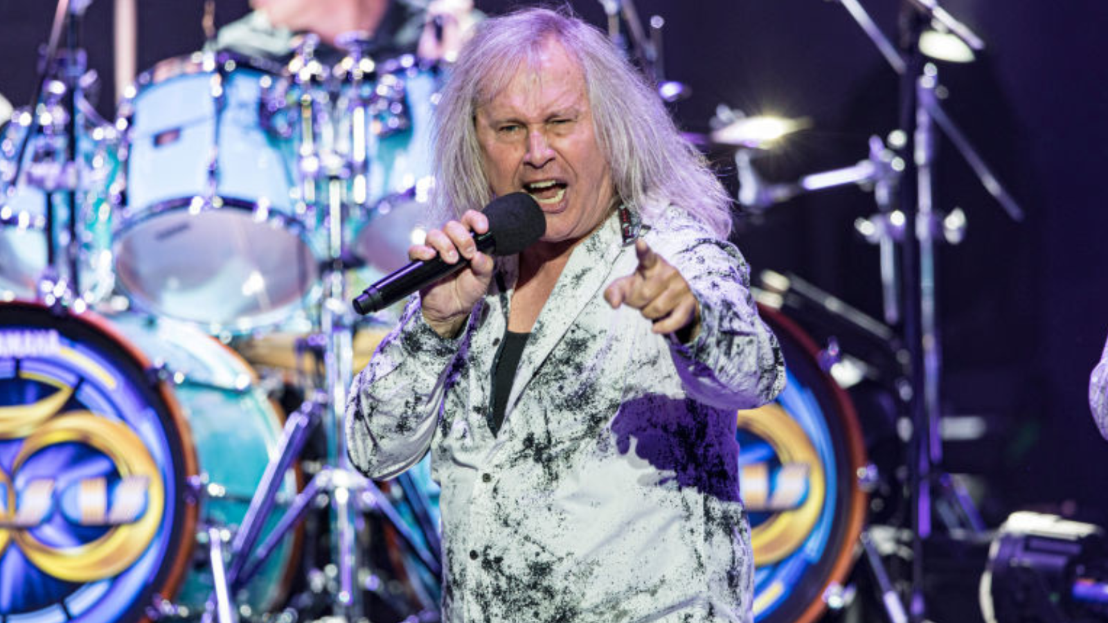 Kansas singer Ronnie Platt in high spirits after successful surgery to treat thyroid cancer