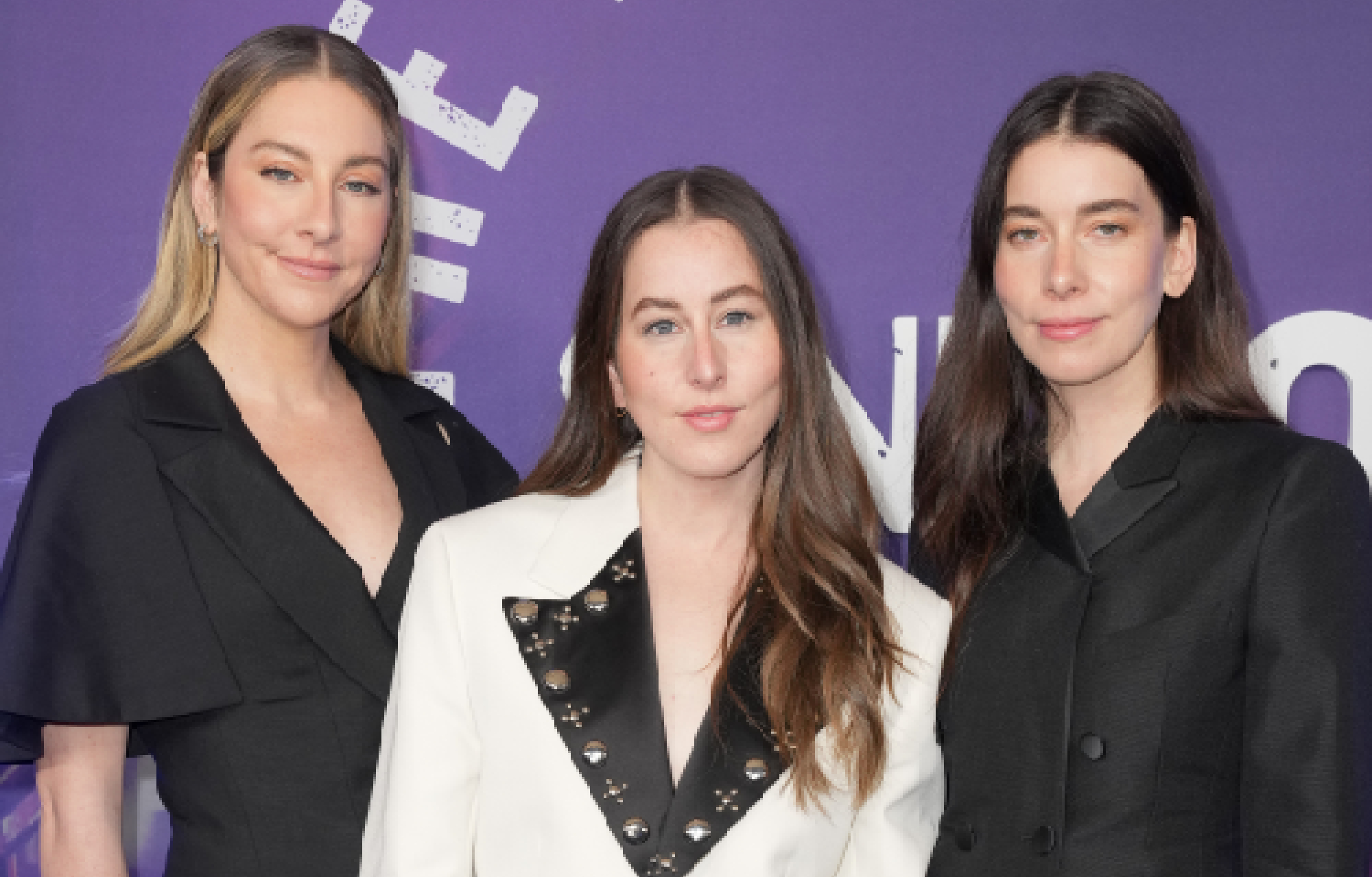 Haim announce Friday night “party” for fans in London following comeback single announcement