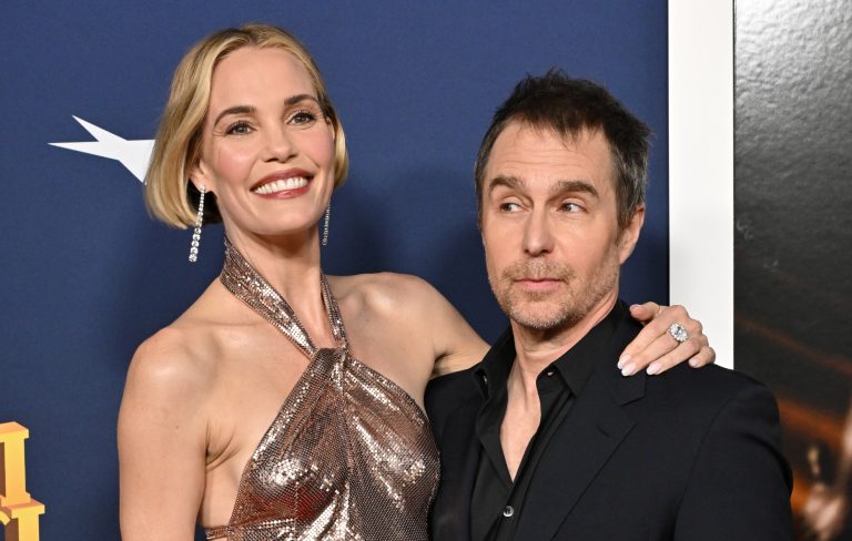 How Leslie Bibb helped partner Sam Rockwell nail his “last minute” monologue in ‘The White Lotus’