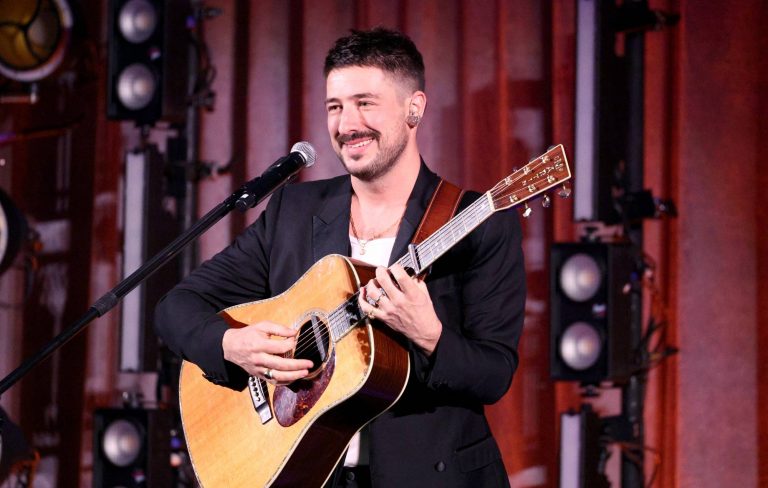 Mumford & Sons share powerful advice from Neil Young: “You’ve got it all wrong, man”