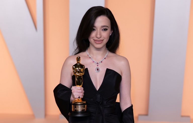 Mikey Madison makes fun of her ‘Anora’ dance skills on ‘Saturday Night Live’