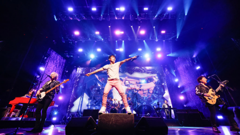 “I was literally on fire for 4 ½ songs.” Journey drummer Deen Castronovo has lucky escape as blaze breaks out below stage