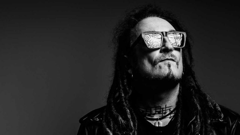 “What happens next, you give everyone a hard-on and then go around the room with a bat like Al Capone?!” Ginger Wildheart’s wild tales of Lemmy, AC/DC, Guns N’ Roses, Cheap Trick and more