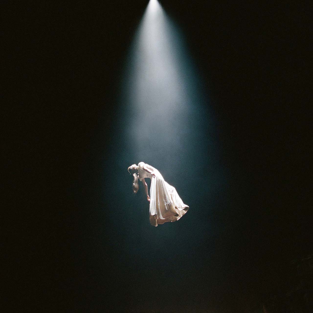 Ariana Grande Announces ‘eternal sunshine deluxe: brighter days ahead’