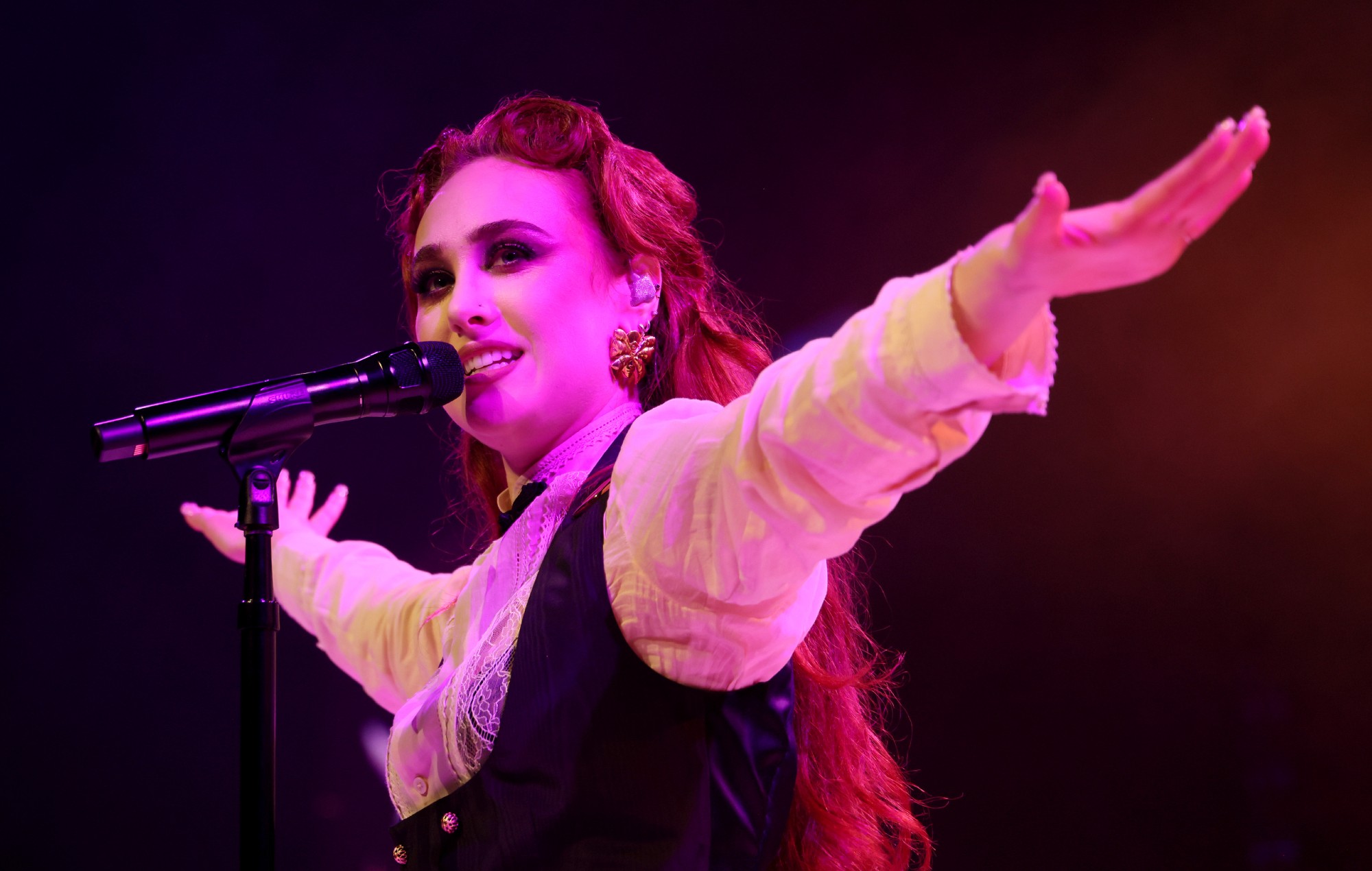 Chappell Roan details upcoming single ‘The Giver’: “My take on c*ntry”