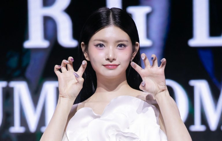 EVERGLOW’s Yiren claims she’s had “zero income” since the group’s debut