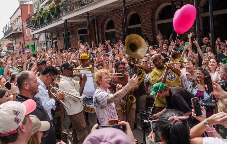 Watch Ed Sheeran debut new song during surprise New Orleans street performance