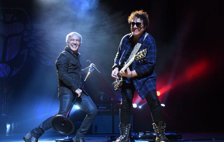 Journey abruptly halt Houston concert during ‘Don’t Stop Believin” after electrical fire