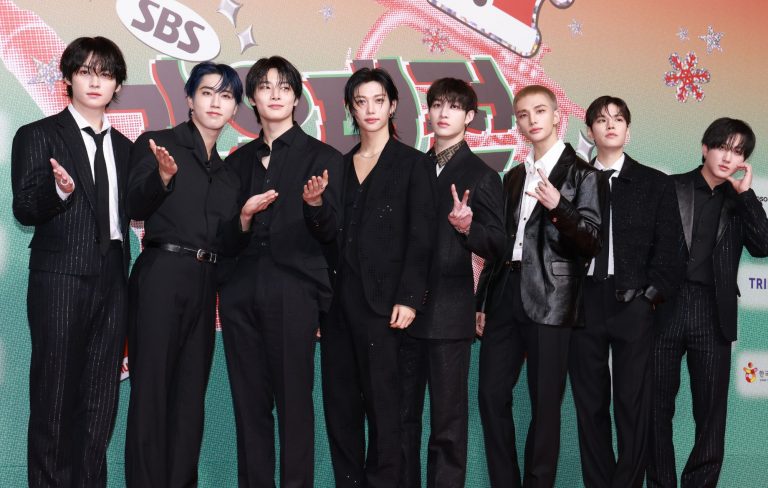 Stray Kids tease new single ‘Mixtape: dominATE’