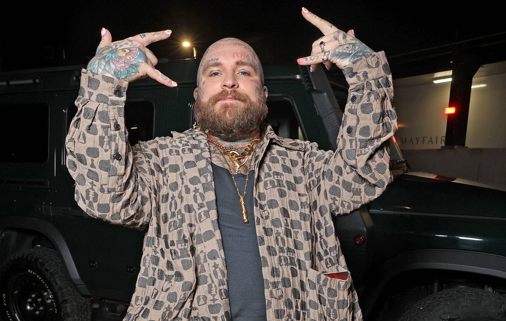 Teddy Swims on challenge of taking break when son is born: “If I stop touring then we can’t afford to have a baby”