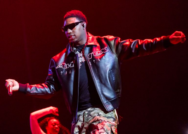 Rob49’s New Song Has Everyone Screaming Out, “WTHELLY” Every Second Of The Day