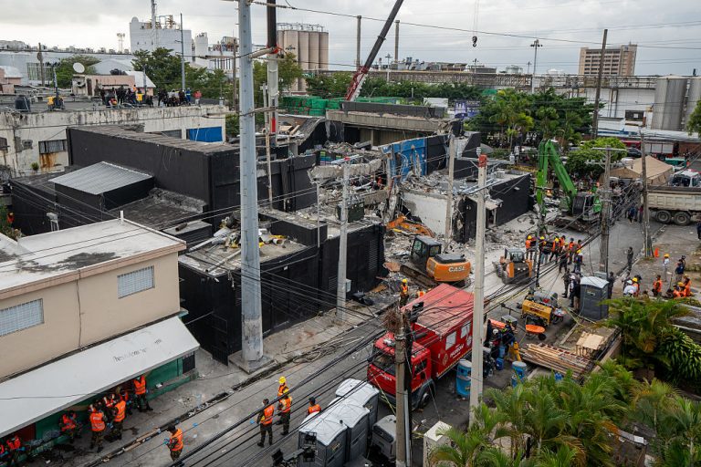 Dominican Republic Nightclub Roof Collapse Leave 124 Dead