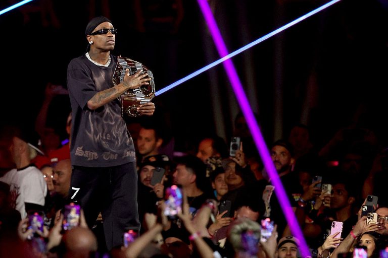 Travis Scott Interfering In WrestleMania 41’s Main Event Straight Up Wasn’t A Hit With Fans