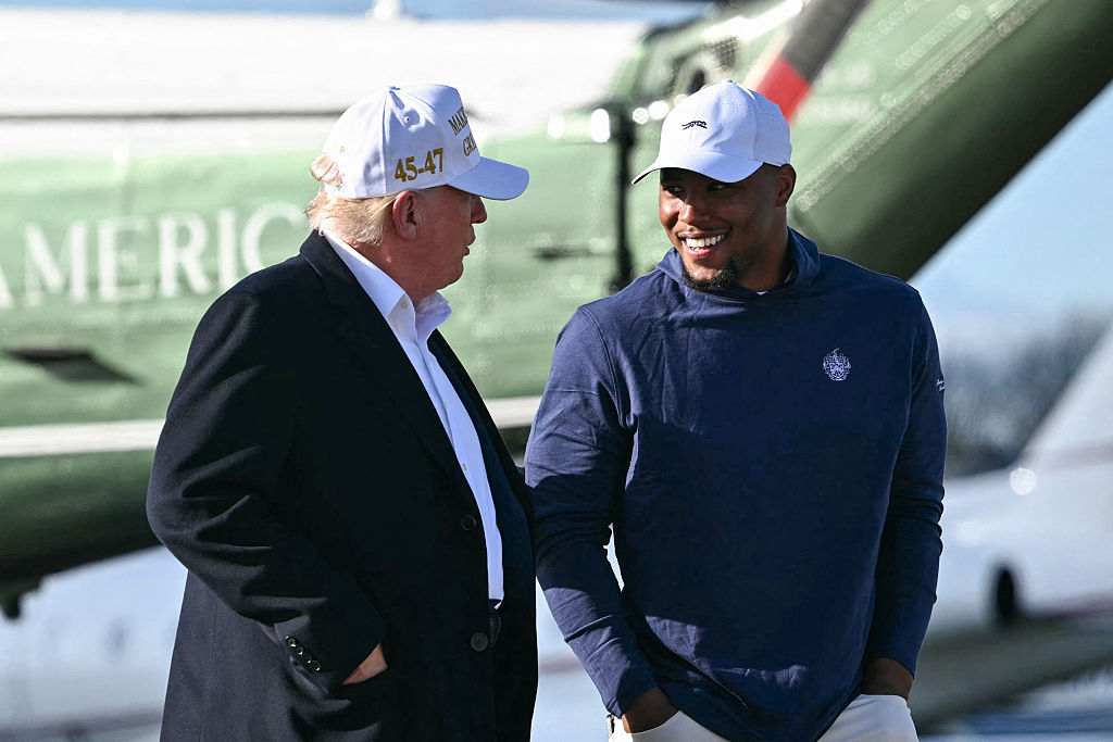 Respectully, Nah: Saquon Barkley Equates Golf Buddy Trump To Obama, Gets Cooked Online