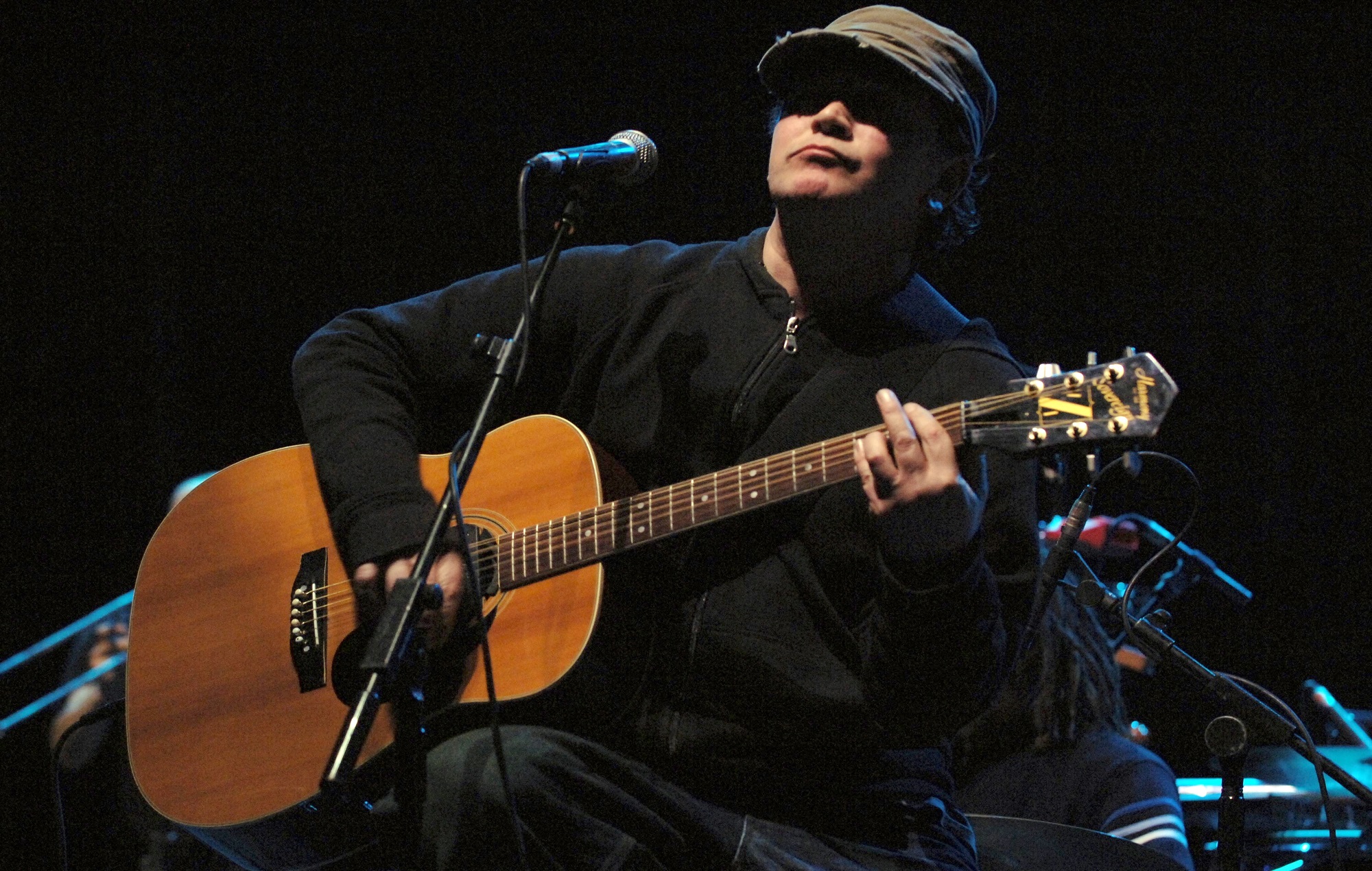 Watch Shack perform their first show in 15 years as they kick off UK tour