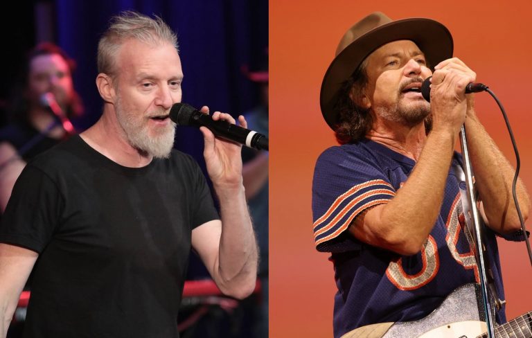 Spin Doctors’ Chris Barron “still can’t listen to Pearl Jam” after “maddening” ’90s label rivalry