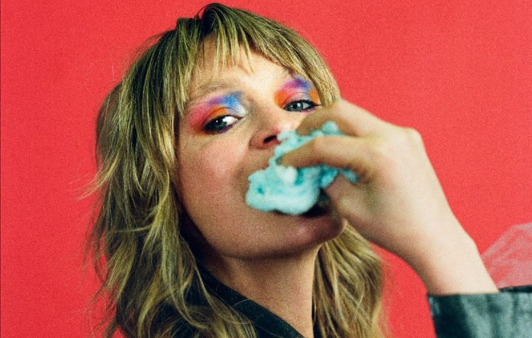 Billy Nomates shares joyous single ‘Plans’ and announces UK and European tour