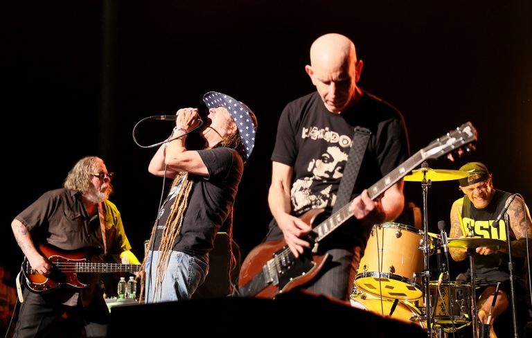 Circle Jerks’ Keith Morris calls for “an army of” Luigi Mangiones at Coachella 2025