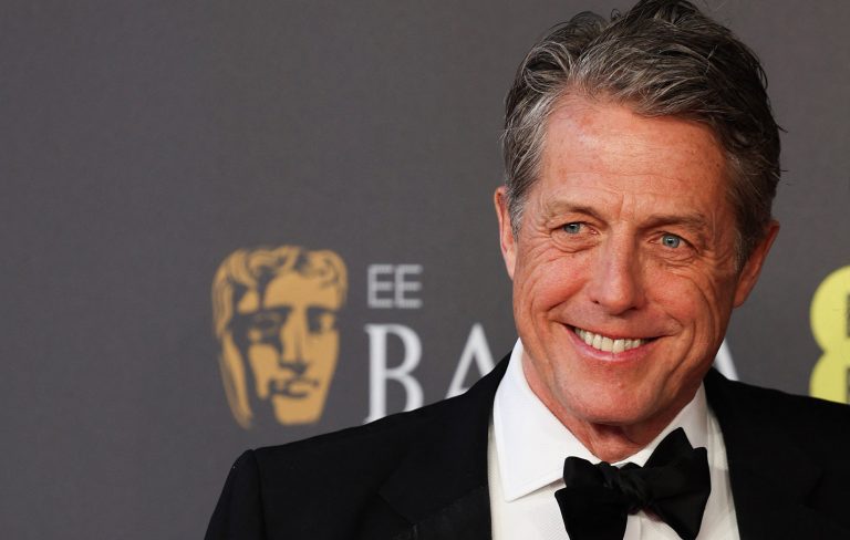 Hugh Grant wants to ban laptops from schools: “It’s the last thing they fucking need”