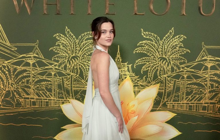 ‘The White Lotus’ finale had a sex scene with Piper and Zion that got cut