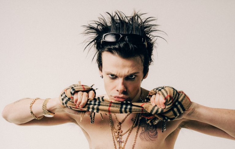 Listen to Yungblud’s unapologetic new single ‘Lovesick Lullaby’