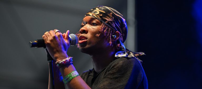 d4vd’s Failed Backflip At Coachella 2025 Is Going Viral, So The Singer Chimed In With A Hilarious Response