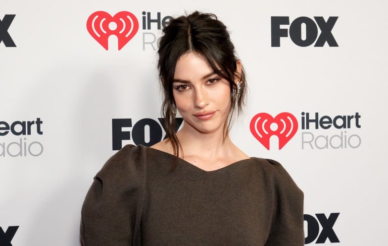 Listen to Gracie Abrams’ poignant live recording of unreleased song ‘Death Wish’