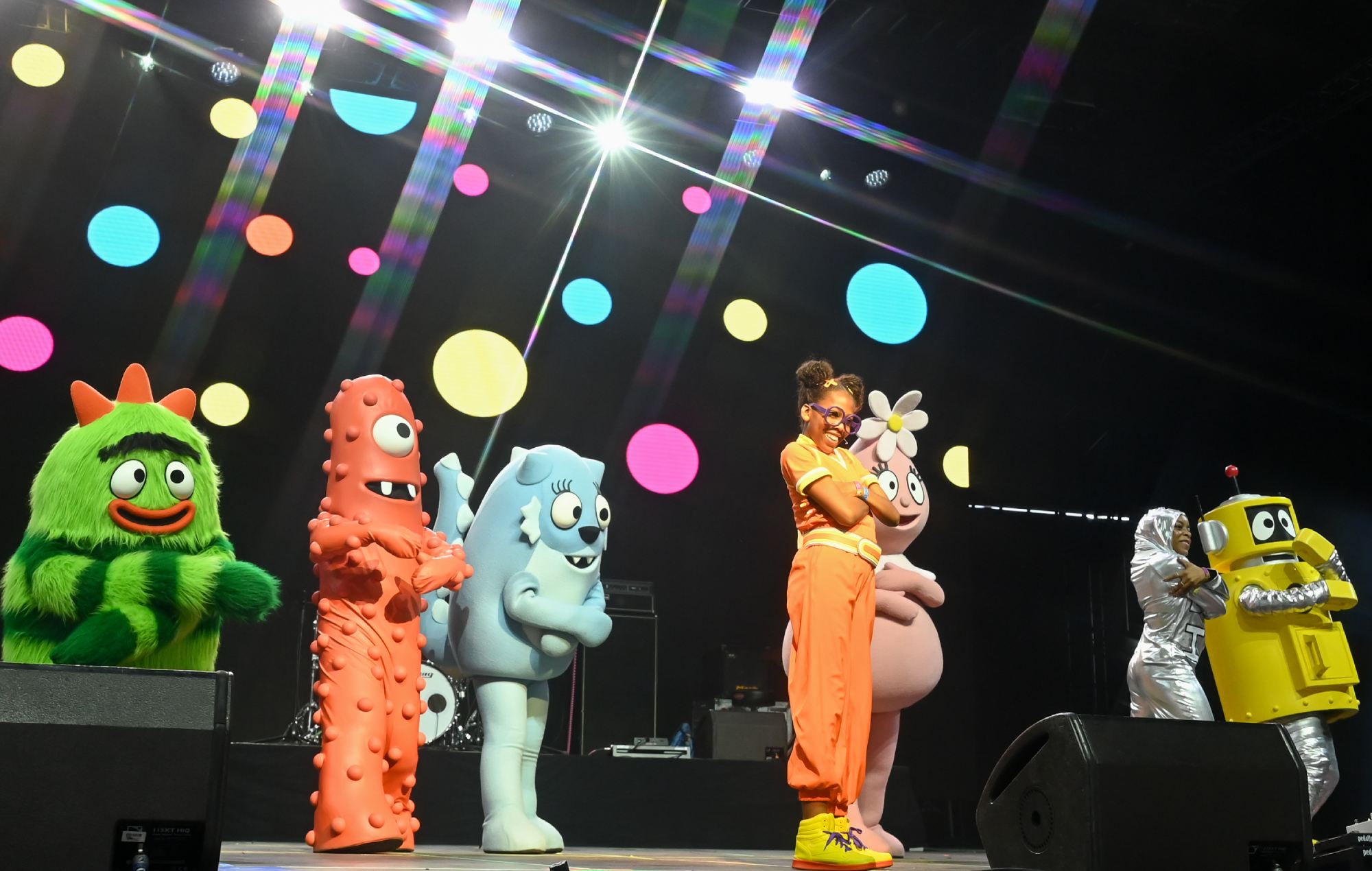 Fans react to Yo Gabba Gabba! bringing out Flava Flav, Thundercat and more at Coachella: “Goes unironically hard”