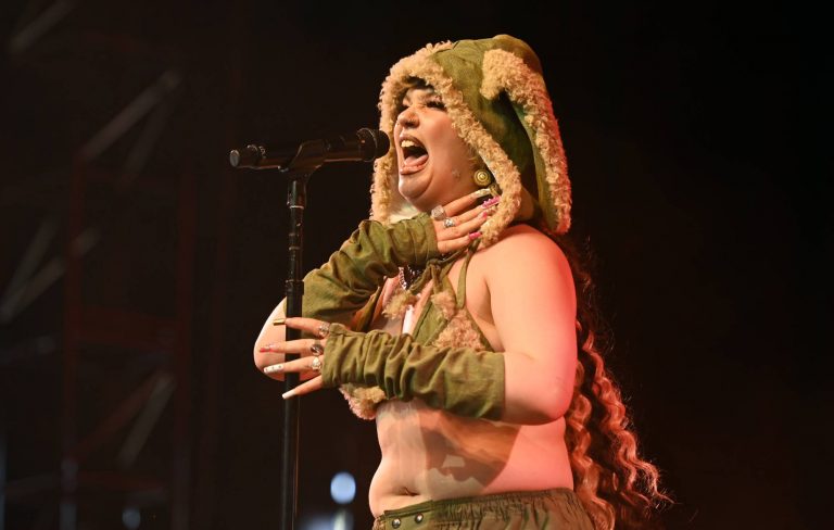 Lola Young powers through Coachella 2025 set despite illness