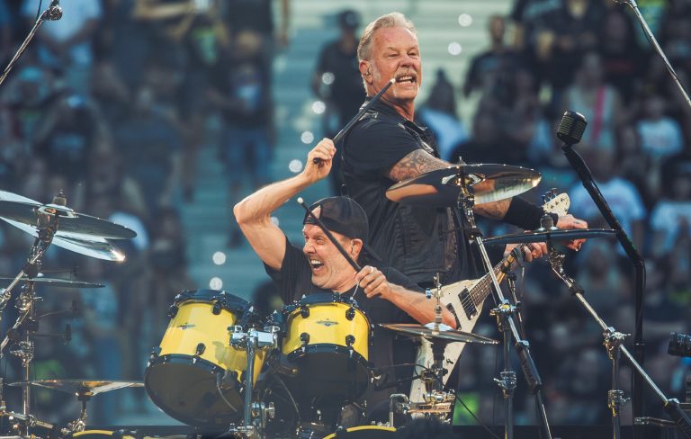 Metallica teaming up with Red Cross for blood donation drives at upcoming concerts