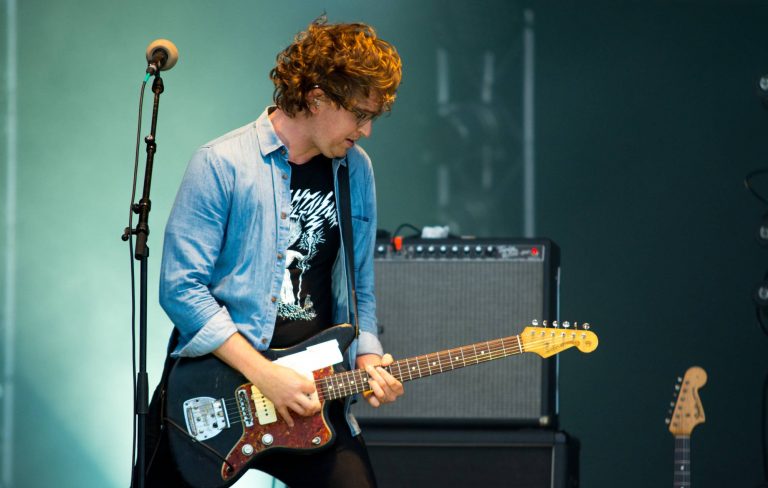 Watch METZ reunite to perform on ‘Everybody’s Live’