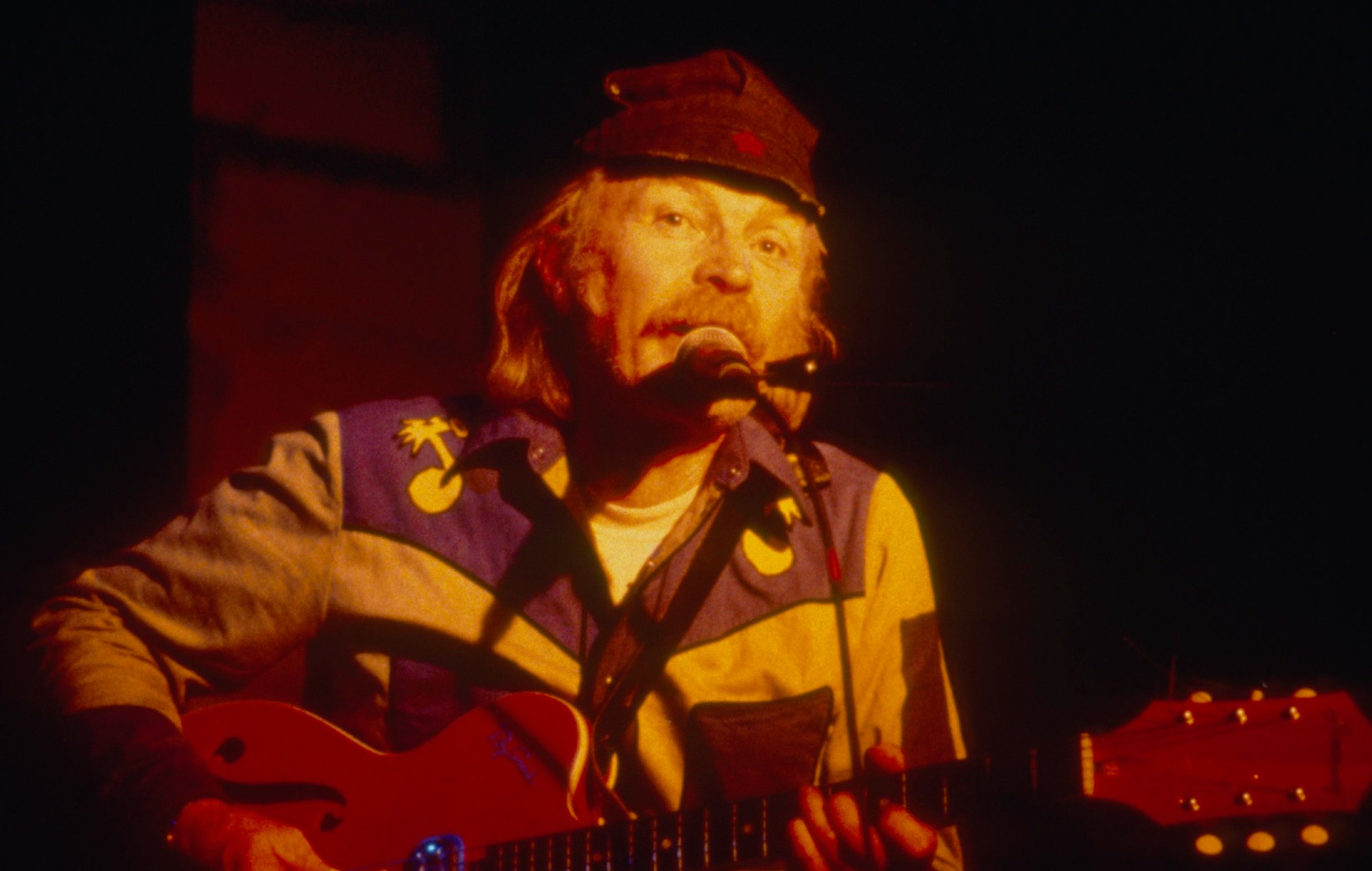 Outsider folk pioneer Michael Hurley has died, aged 83