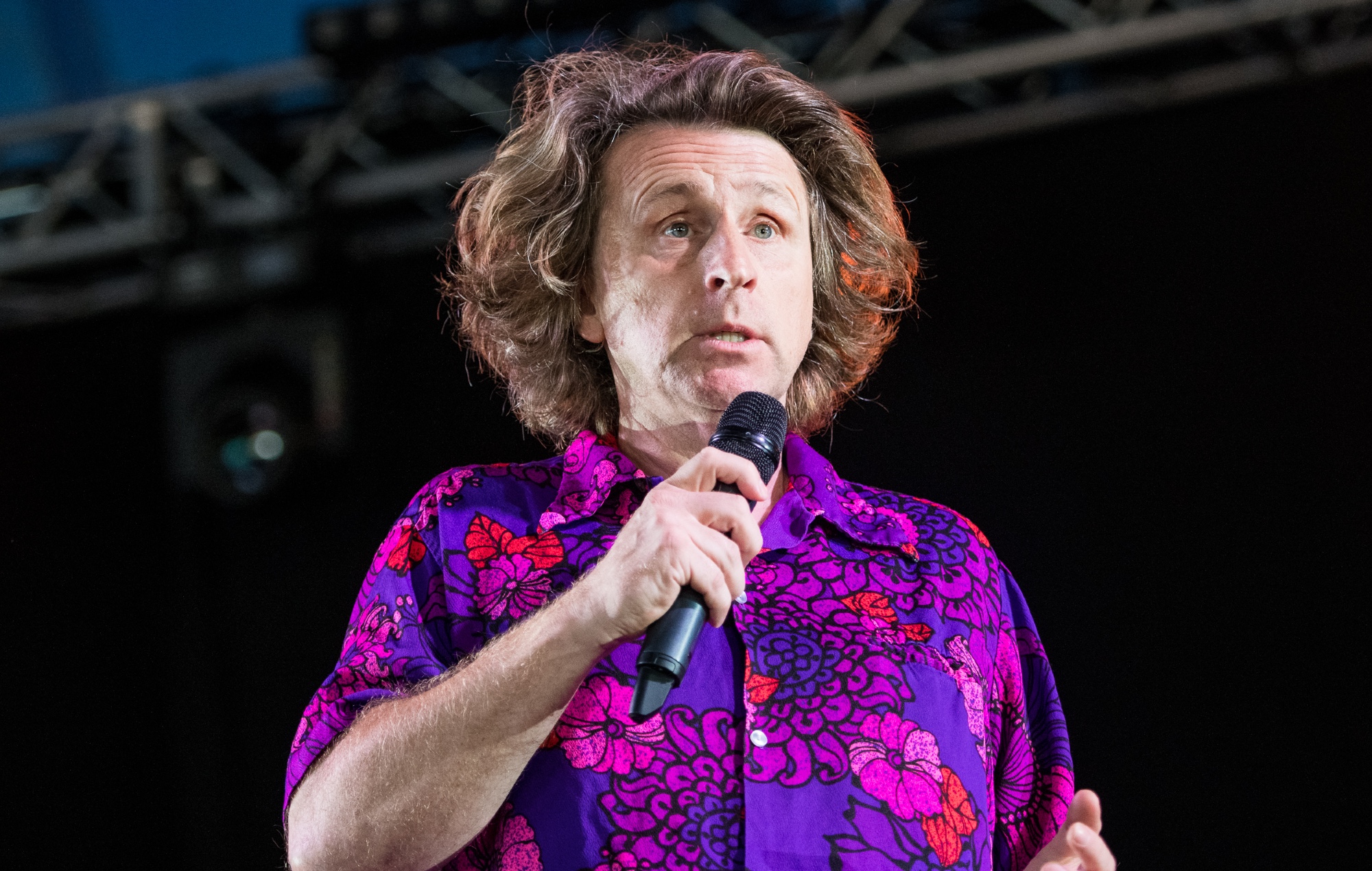 Milton Jones cancels tour dates amid prostate cancer diagnosis