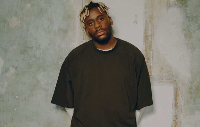 Myles Smith announces new EP ‘A Minute, A Moment’