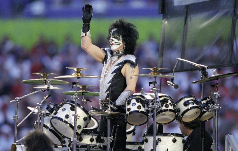 Founding KISS drummer Peter Criss announces “massive” first solo album in 18 years
