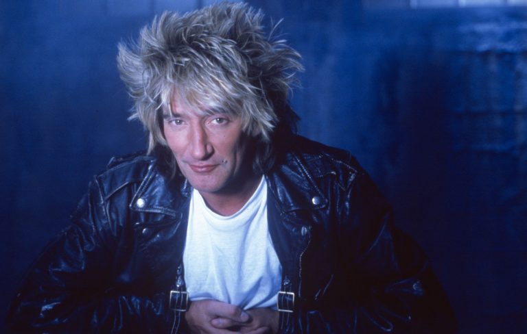 Rod Stewart announces first solo best of collection ‘Ultimate Hits’ ahead of Glastonbury 2025