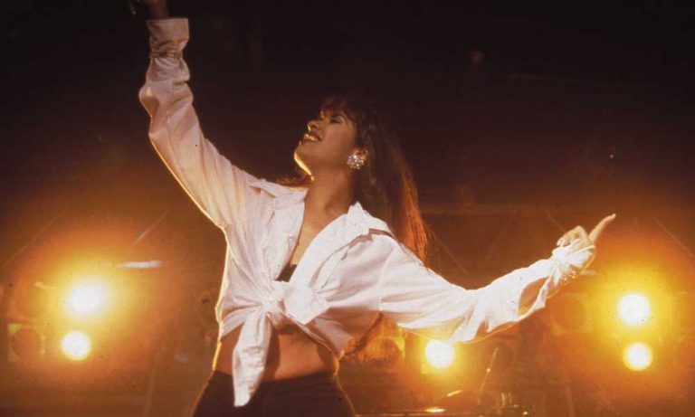 Best Selena Songs: 20 Latin Music Classics