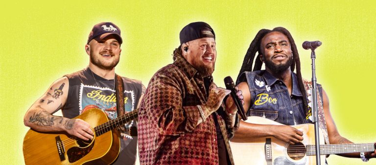 Stagecoach Is The World’s Biggest Karaoke Bar