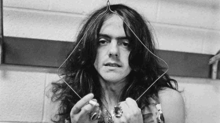 “If somebody offered me something I’d take it first and ask afterwards what it was. I’d swallow a pill and have to be carried back to my room”: The life and death of Jimmy Bain, the bassist who brought the rock’n’roll to Rainbow and Dio