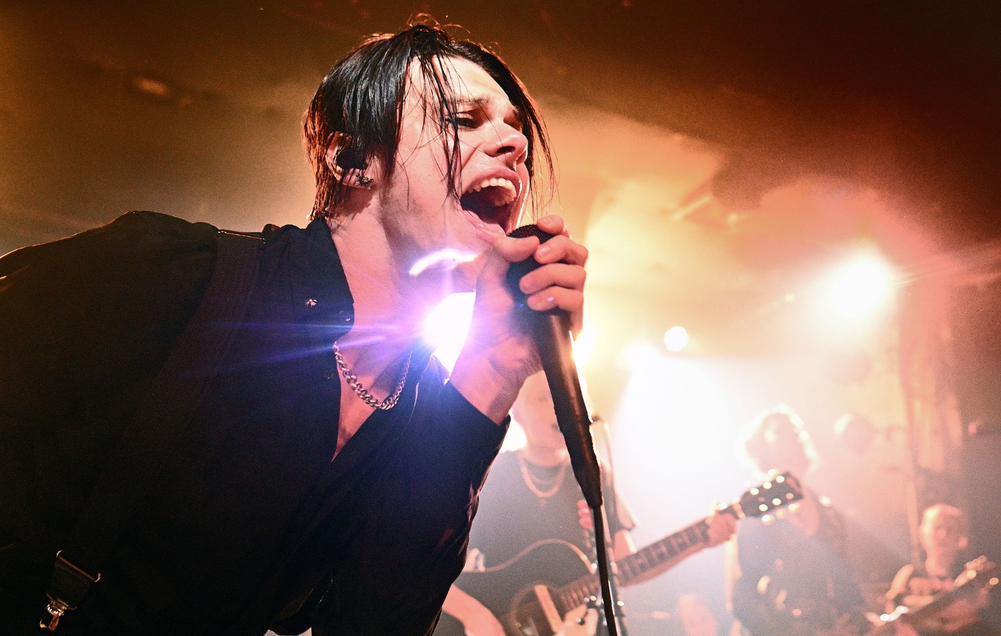 Yungblud reveals he was “hit by a car” while in Paris