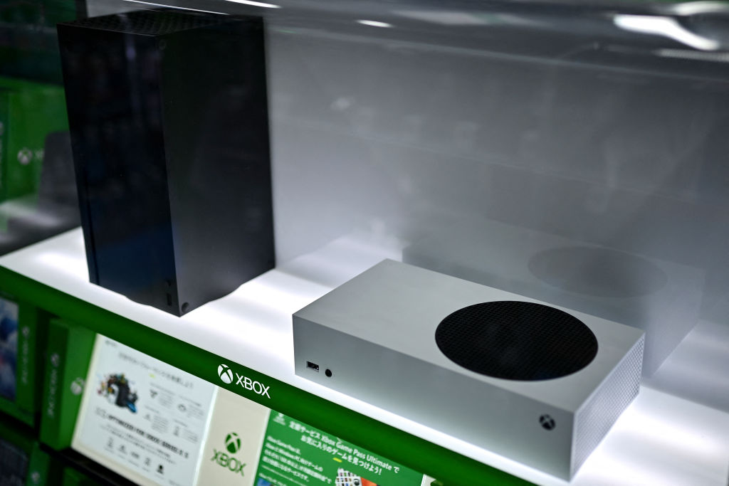 Microsoft Is Raising The Price of Its Xbox Series Consoles, Games Will Hit $80 This Holiday, Some Gamers Are Falsely Blaming Nintendo