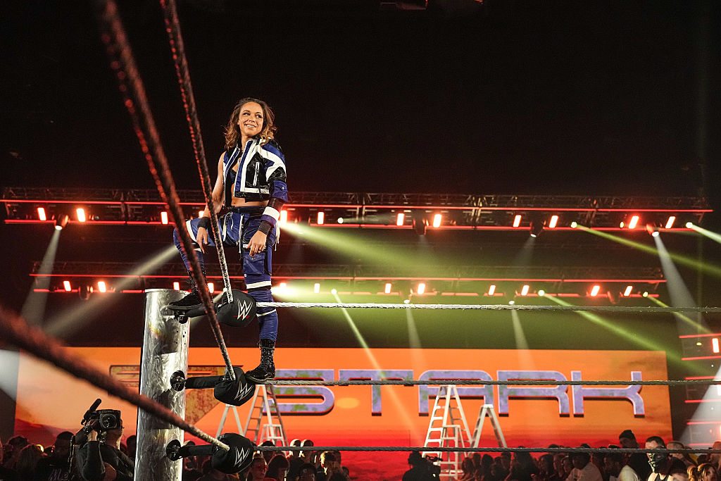 WWE Star Zoey Stark Suffers Injury During Live Broadcast of WWE Monday Night RAW